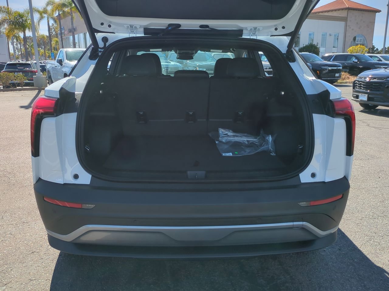 New 2026 Chevrolet Blazer EV LT image 25