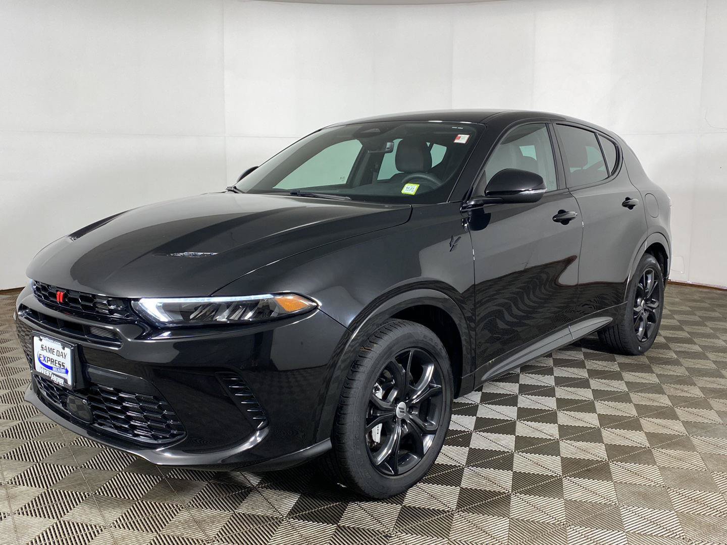Used 2024 Dodge Hornet R/T w/ R/T Blacktop Package AWD/4WD image 10