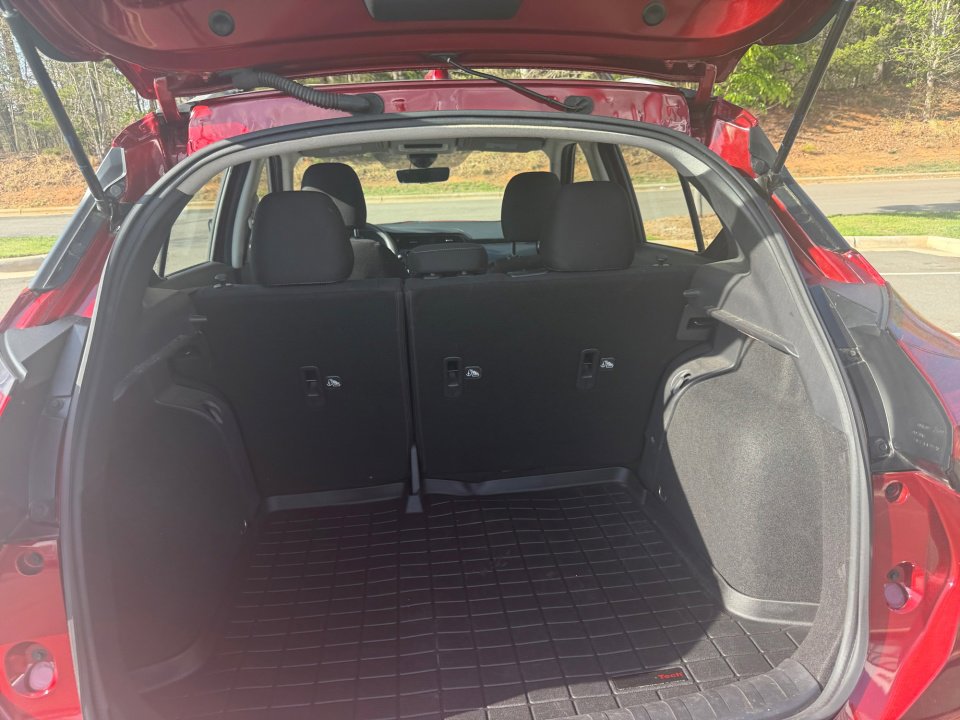 Used 2022 Nissan Kicks SV w/ Interior Electronics Package FWD image 15