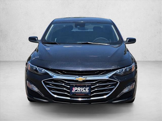 Used 2023 Chevrolet Malibu LT FWD image 2