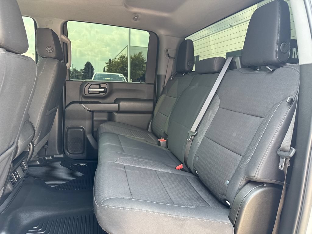 Used 2024 Chevrolet Silverado 2500 Custom w/ Custom Value Package AWD/4WD image 29