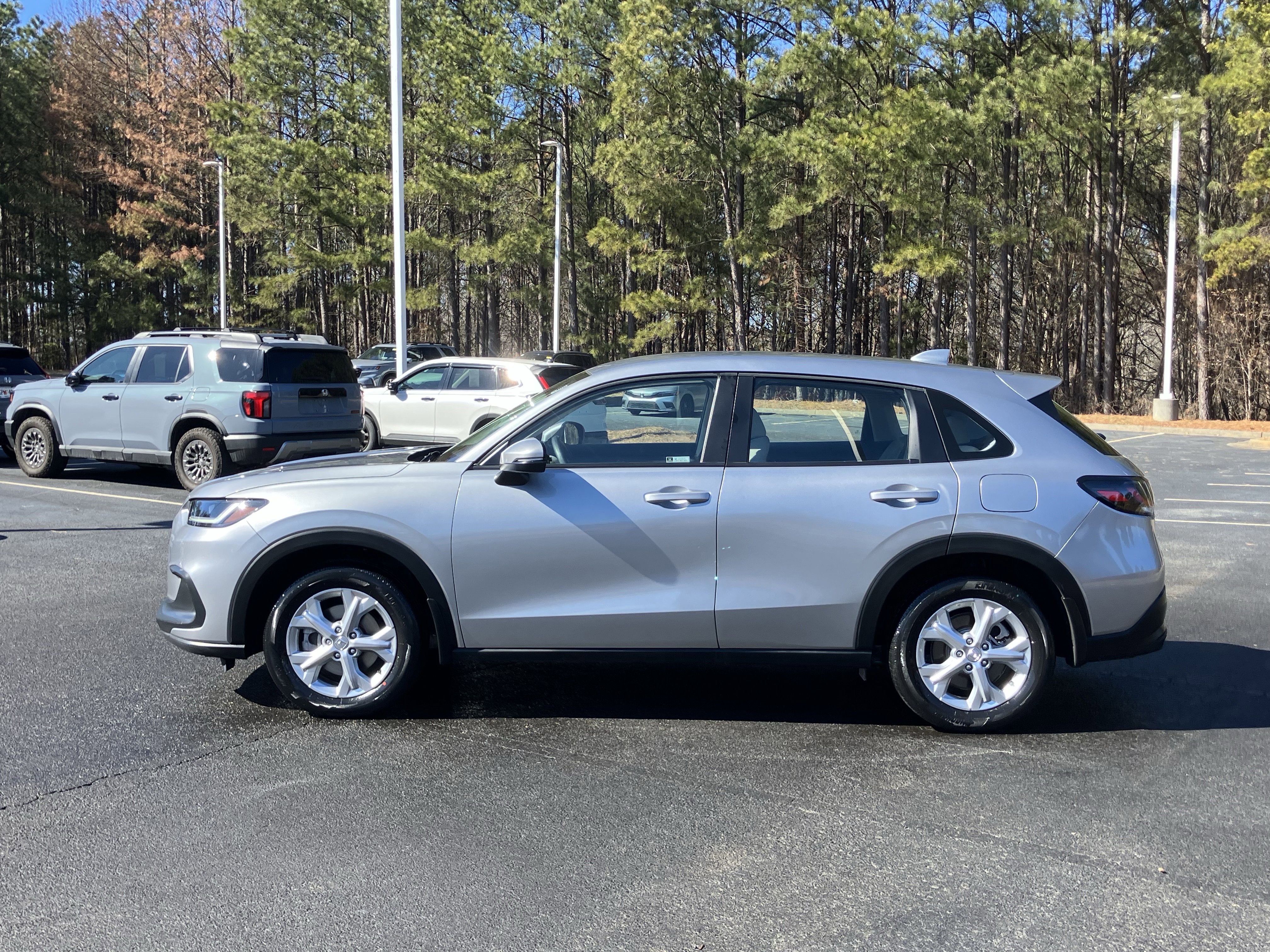 Used 2024 Honda HR-V LX image 7