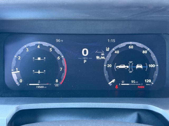 Used 2025 Toyota Tacoma TRD Sport RWD image 11