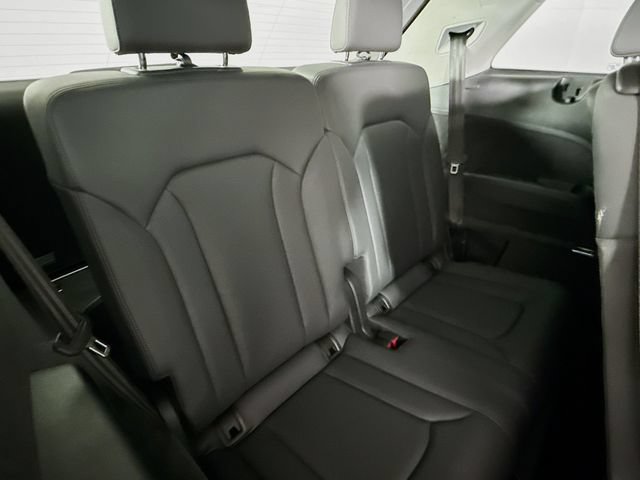 Used 2024 Audi Q7 3.0T Premium Plus AWD/4WD image 33