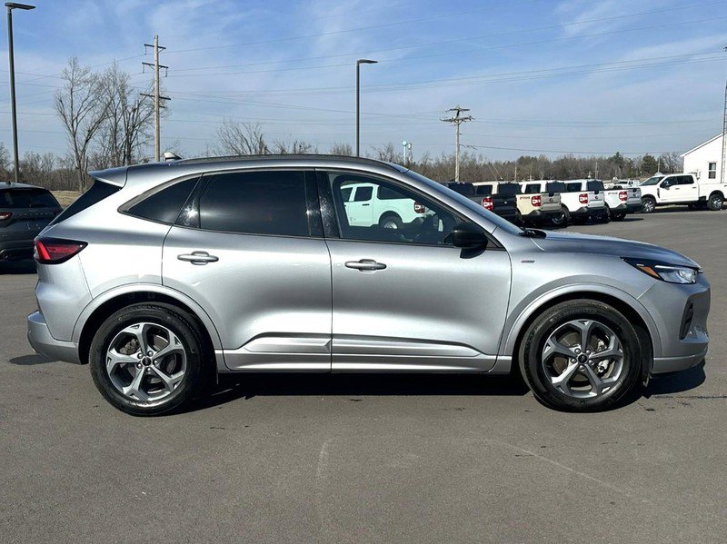 Used 2023 Ford Escape ST-Line w/ Tech Pack #1 image 2
