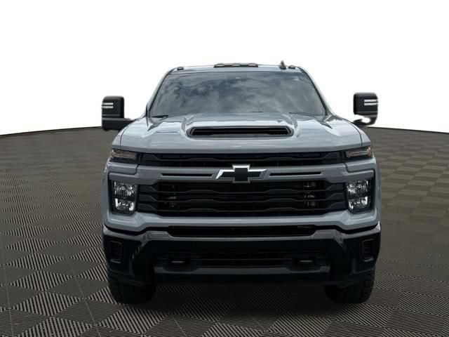 Used 2024 Chevrolet Silverado 2500 Custom w/ Custom Value Package AWD/4WD image 2