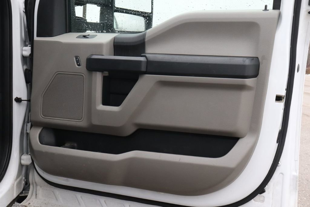 Used 2021 Ford F550 2WD Regular Cab Super Duty image 34