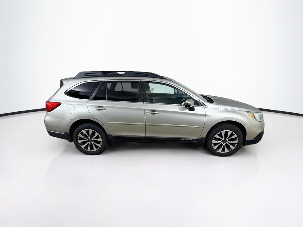 Used 2016 Subaru Outback 2.5i Limited AWD/4WD image 4