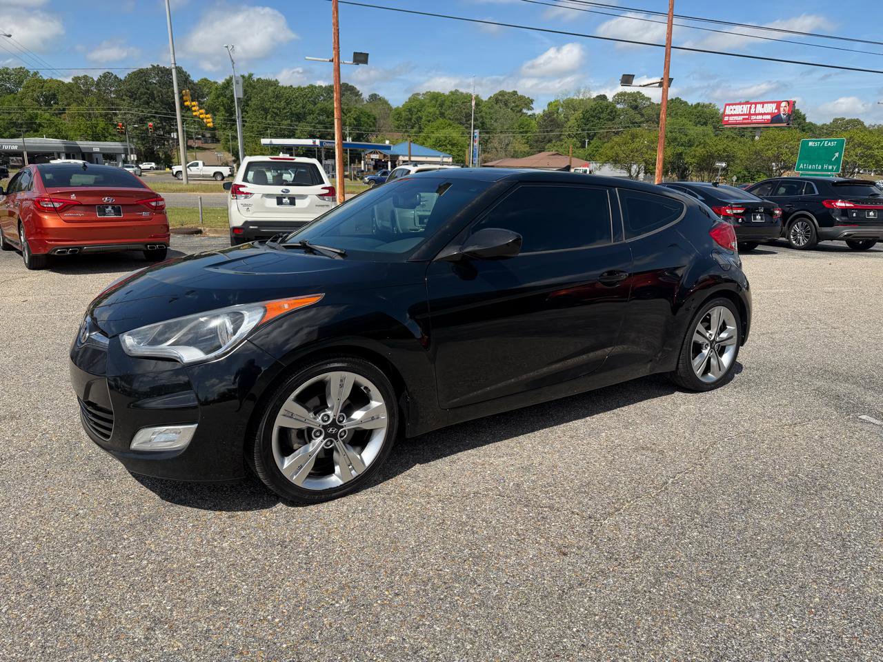 Used 2017 Hyundai Veloster Value Edition image 13