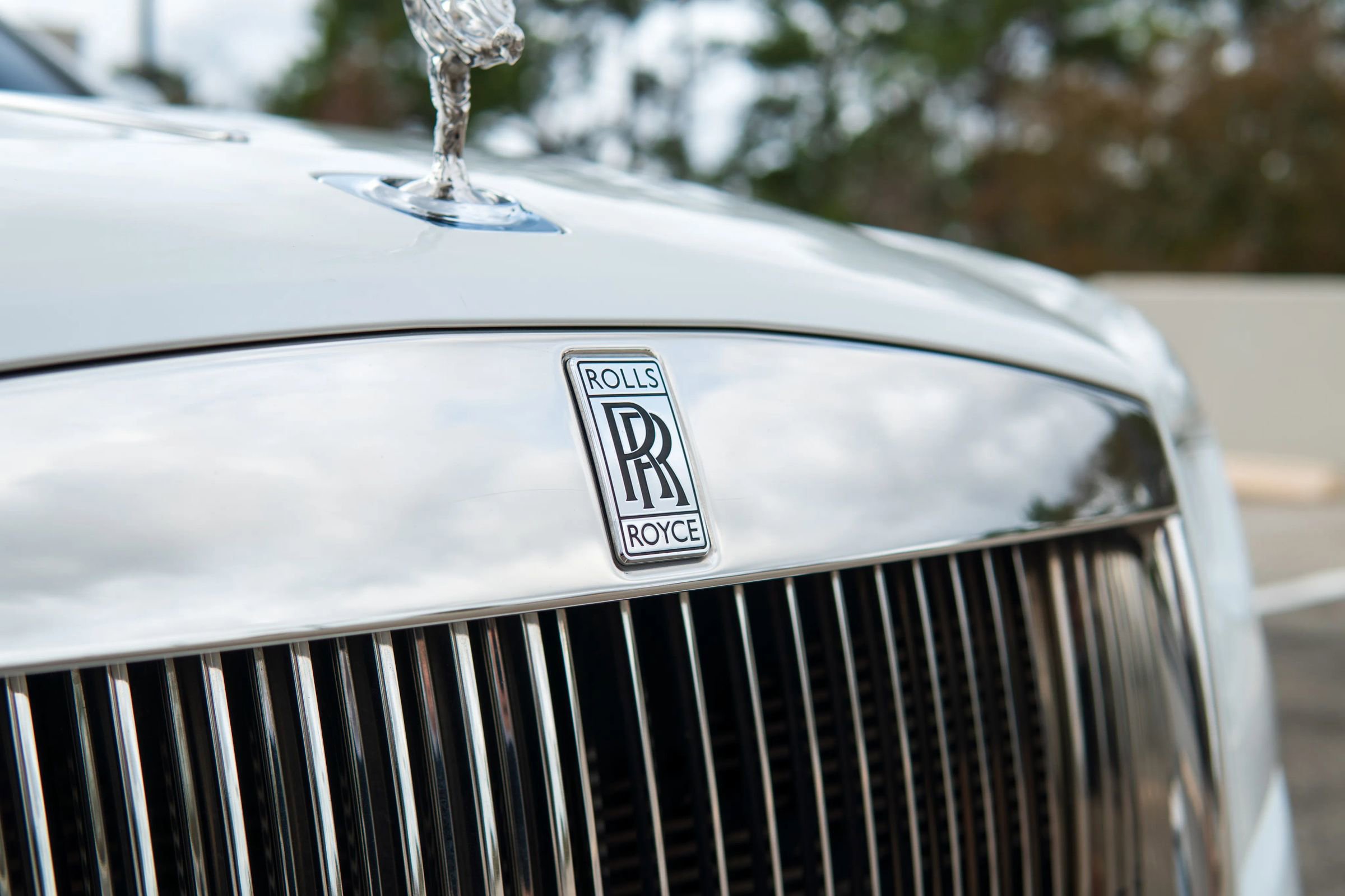 Used 2017 Rolls-Royce Dawn image 33