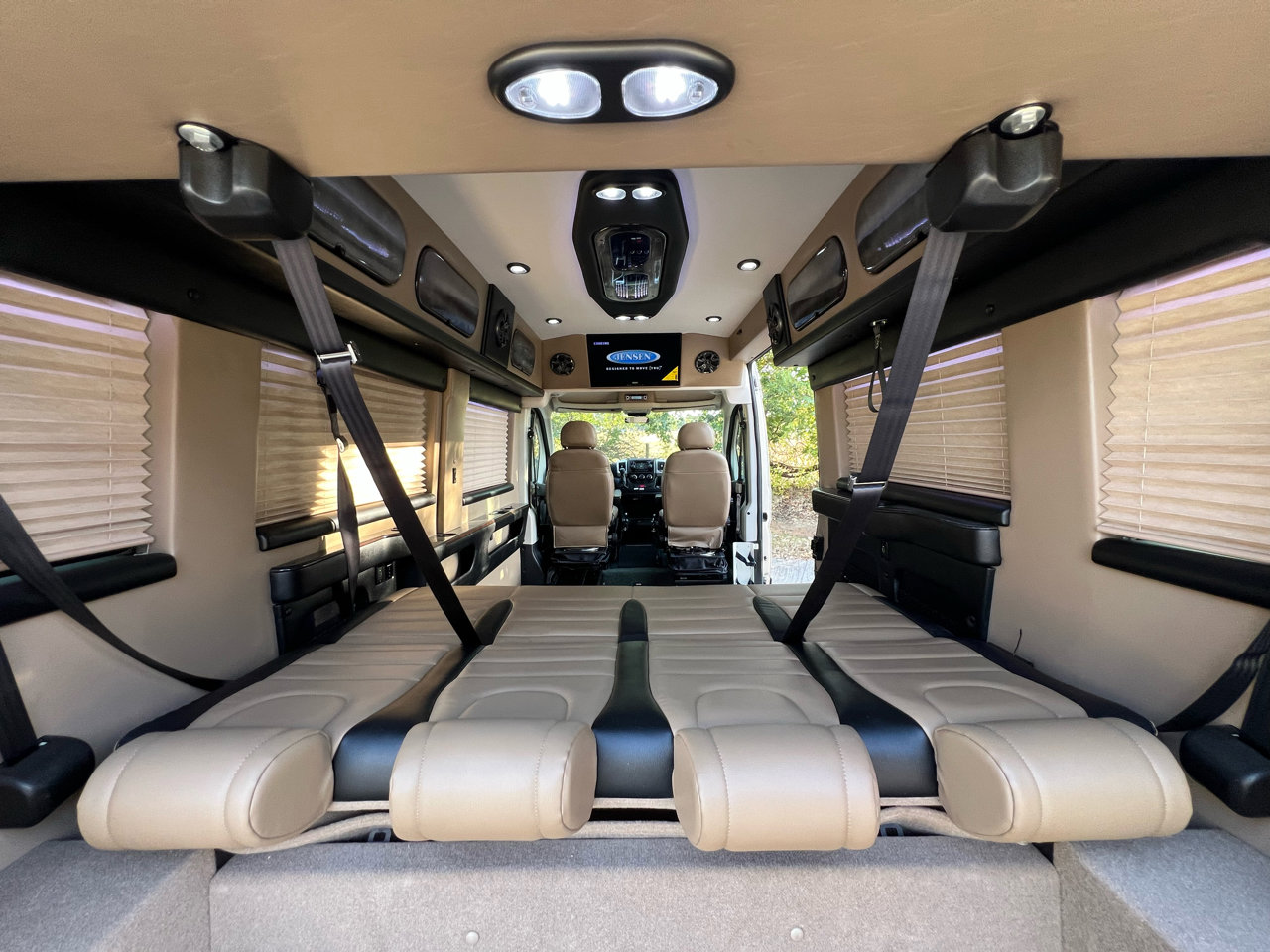 Used 2017 RAM ProMaster 2500 w/ Premium Appearance Group image 55