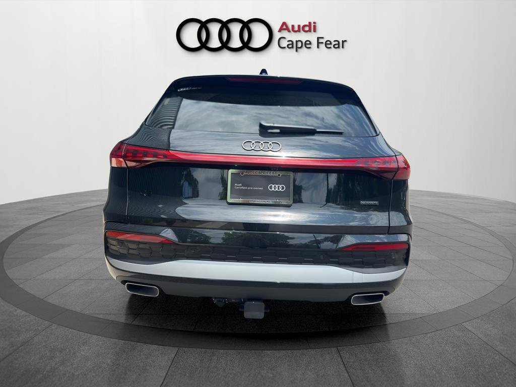 Used 2025 Audi Q5 Premium Plus w/ Premium Plus AWD/4WD image 4