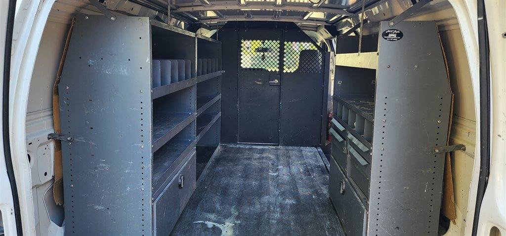 Used 2013 Ford E-150 and Econoline 150 RWD image 23