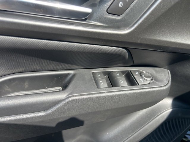 New 2026 Chevrolet Equinox EV LT image 13