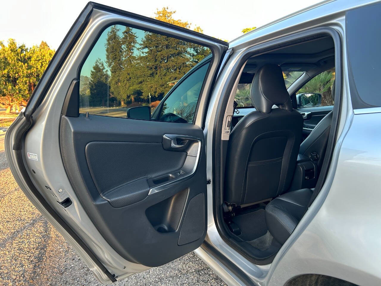 Used 2014 Volvo XC60 3.2 image 26