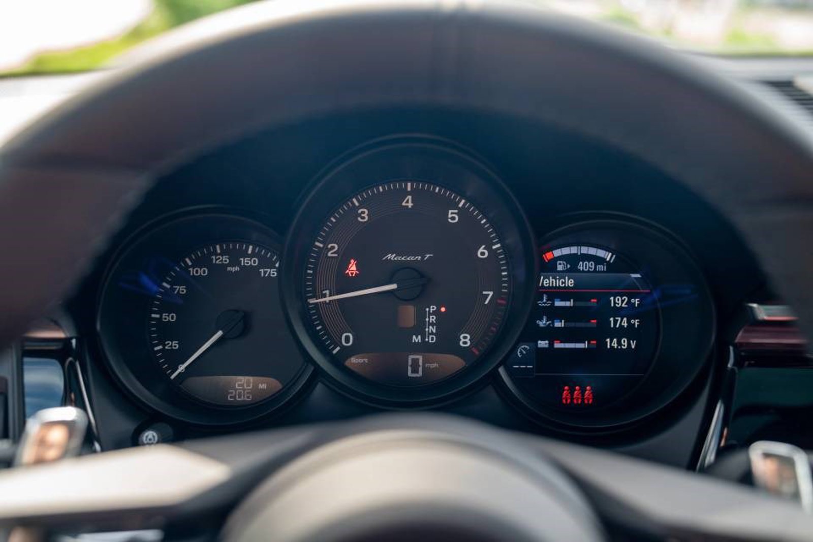 New 2026 Porsche Macan Turbo AWD/4WD image 16