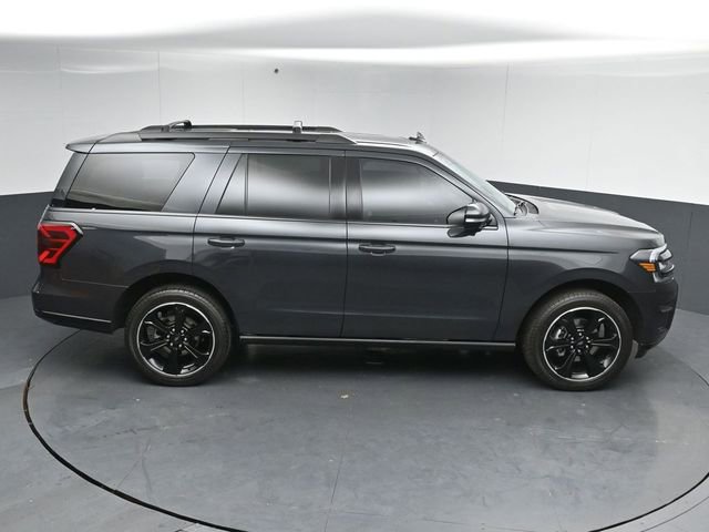 Used 2023 Ford Expedition Limited image 53