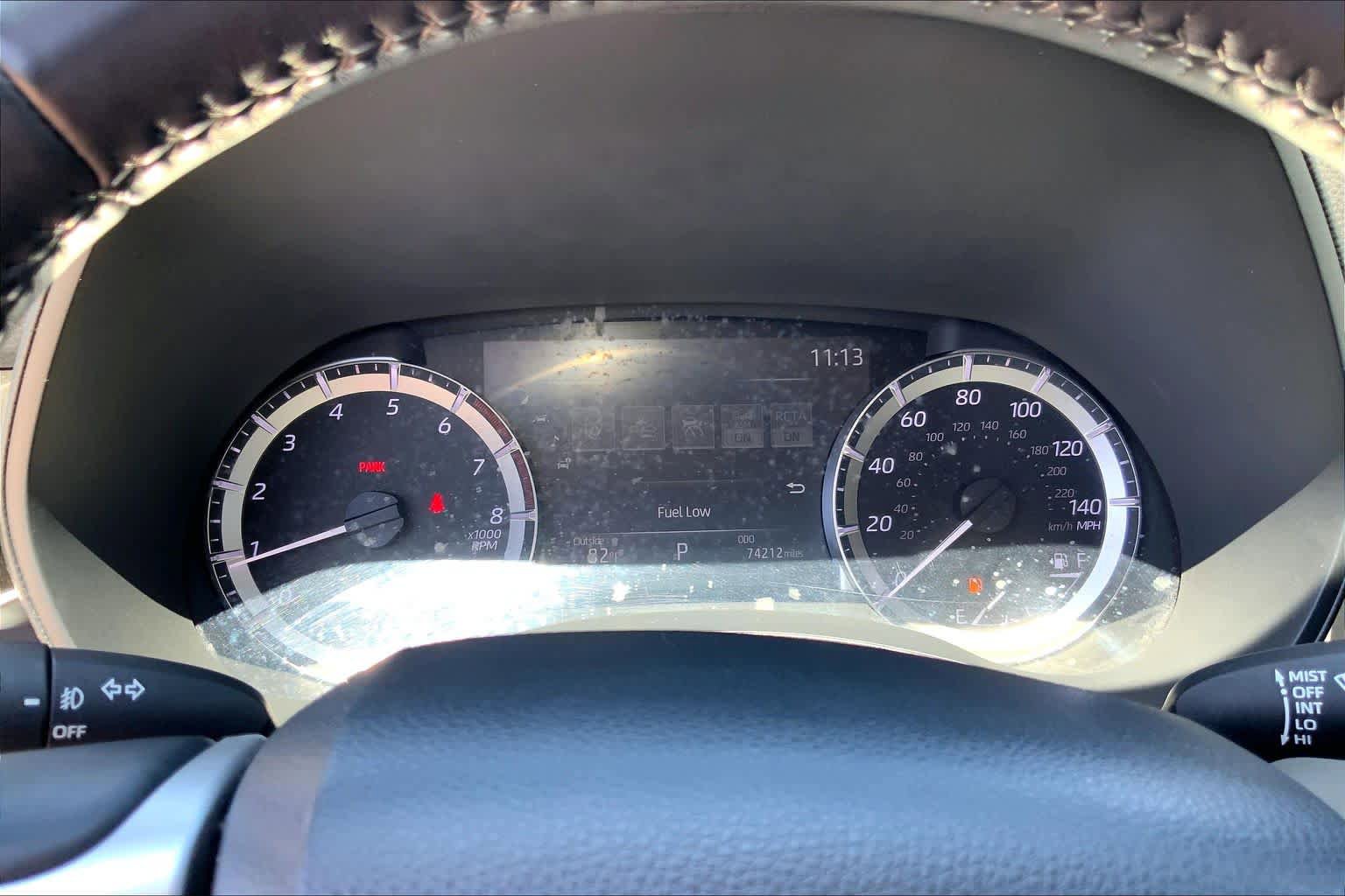 Used 2023 Toyota Highlander LE FWD image 25