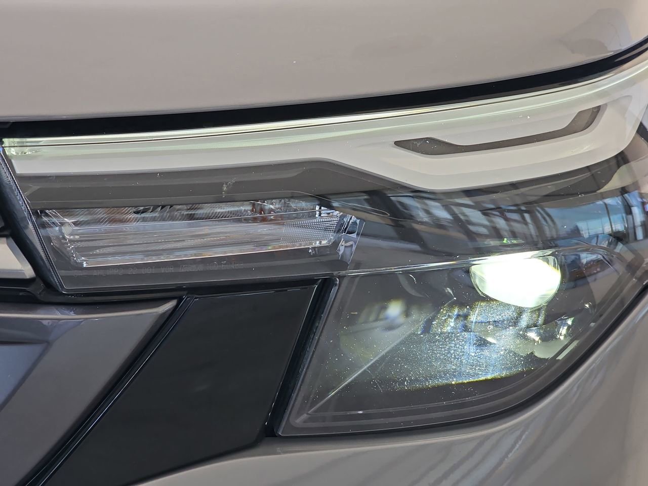 Used 2025 Subaru Forester Premium image 36