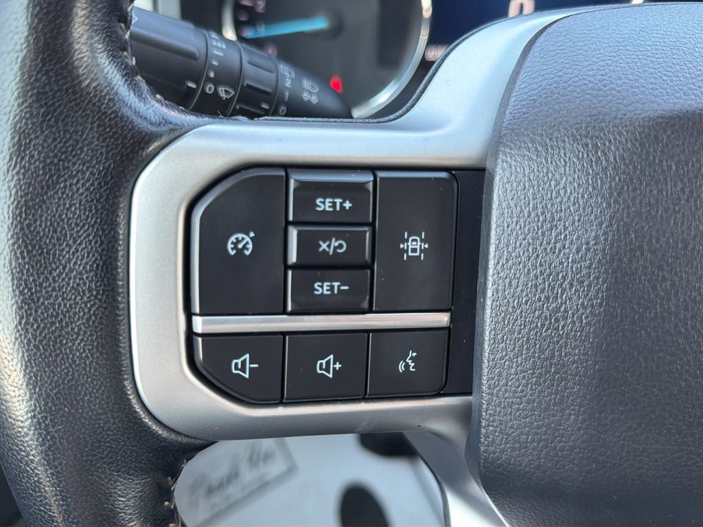 Used 2023 Ford Expedition Max XLT image 22