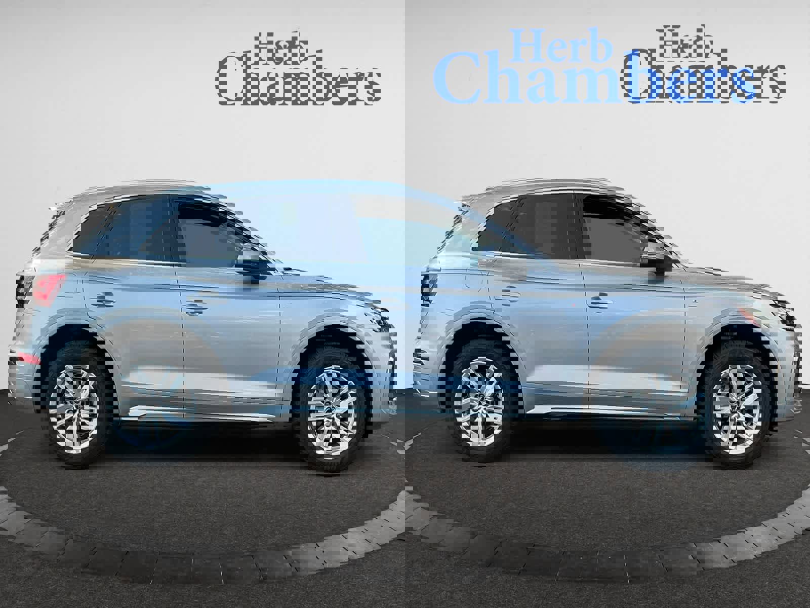 Used 2022 Audi Q5 2.0T Premium image 11