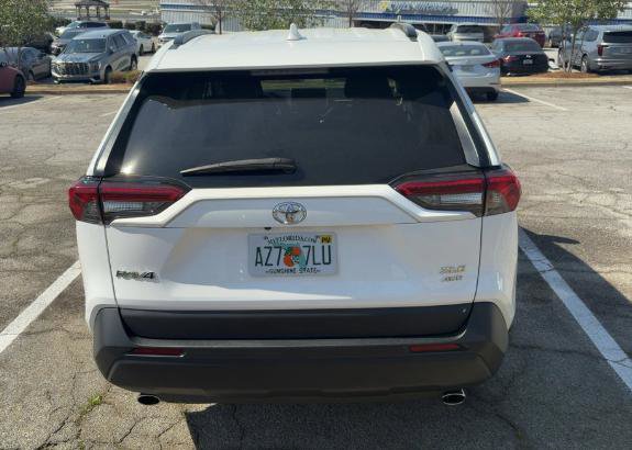 Used 2023 Toyota RAV4 XLE image 8