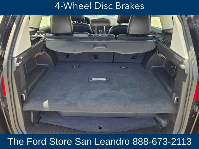 Certified 2017 Ford C-MAX Energi Titanium FWD image 28