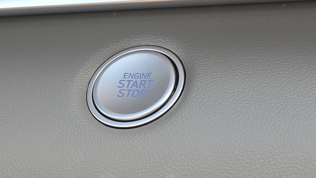 Certified 2026 Hyundai Elantra Sport FWD image 23