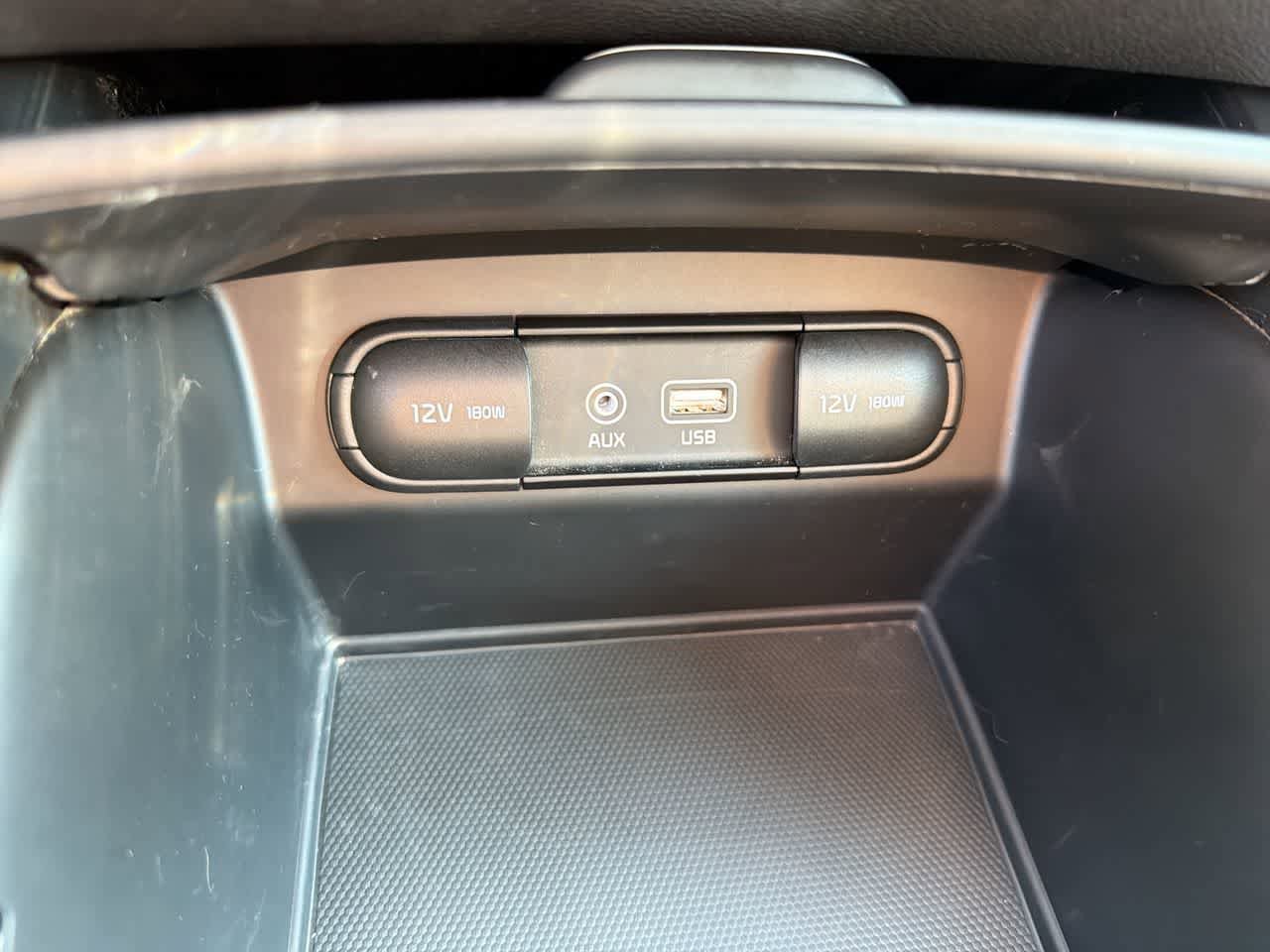 Used 2020 Kia Sorento L FWD image 34