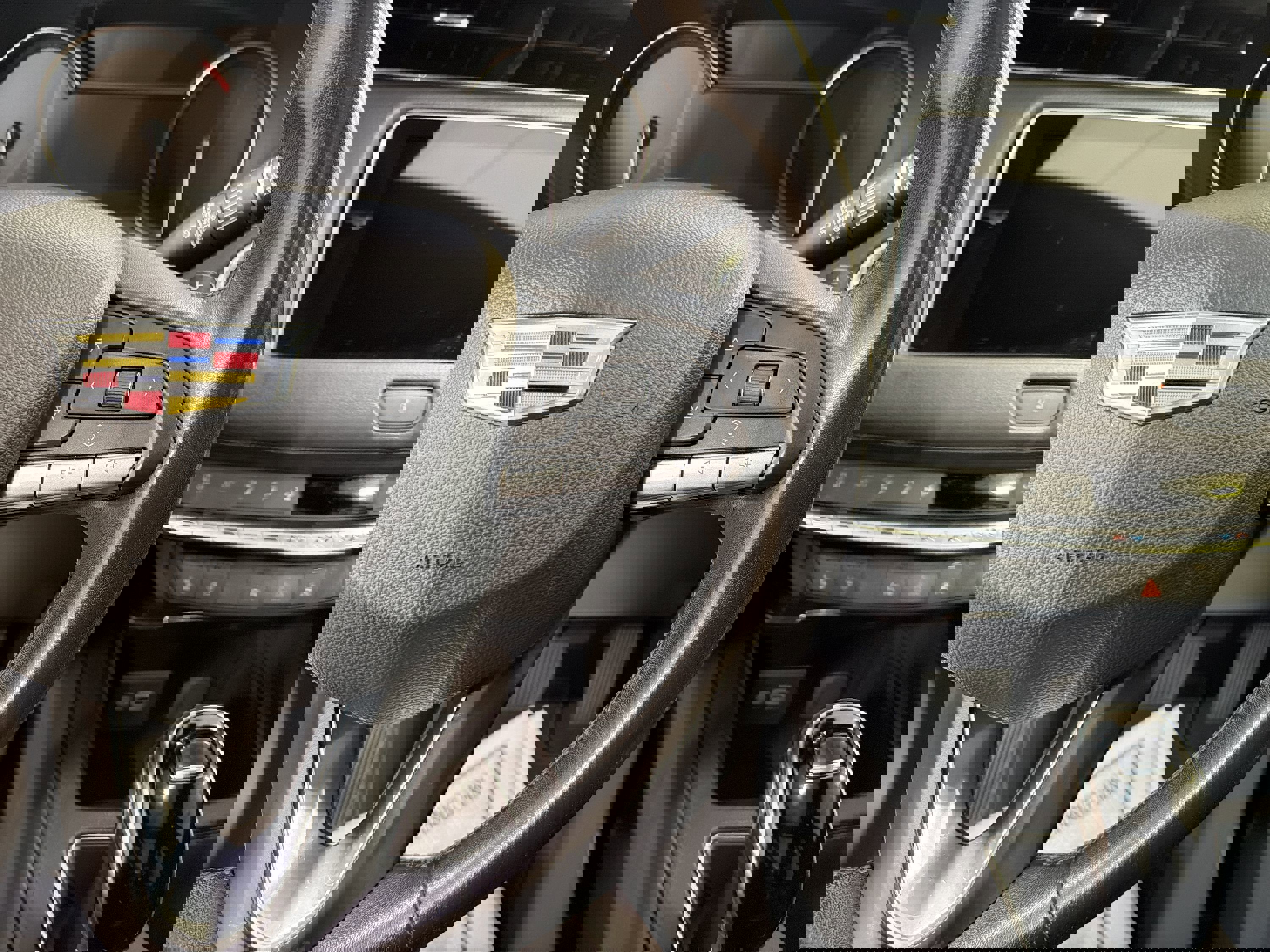 Used 2023 Cadillac XT4 Premium Luxury FWD image 15