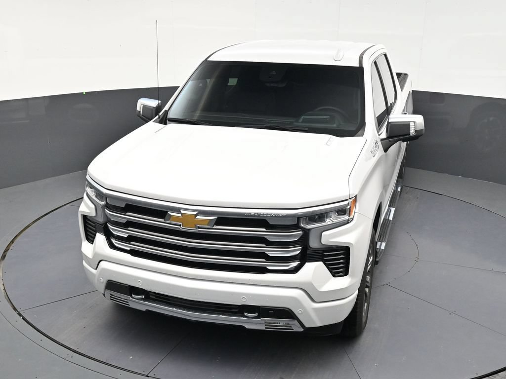 Used 2024 Chevrolet Silverado 1500 High Country w/ Technology Package RWD image 19