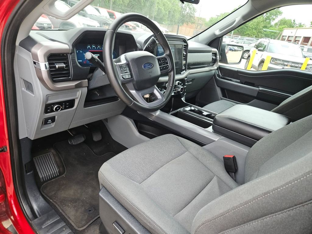 Used 2025 Ford F150 XLT w/ Equipment Group 301A Standard AWD/4WD image 13