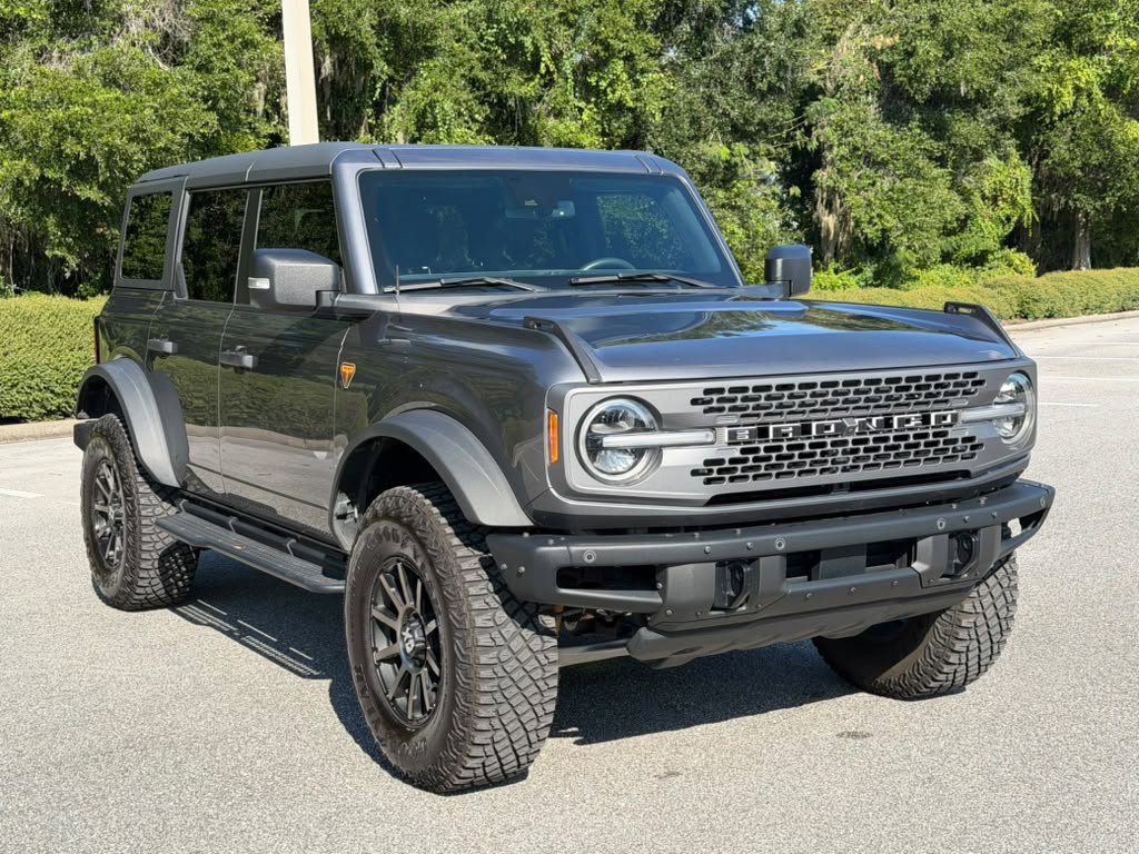 Used 2023 Ford Bronco Badlands AWD/4WD image 7