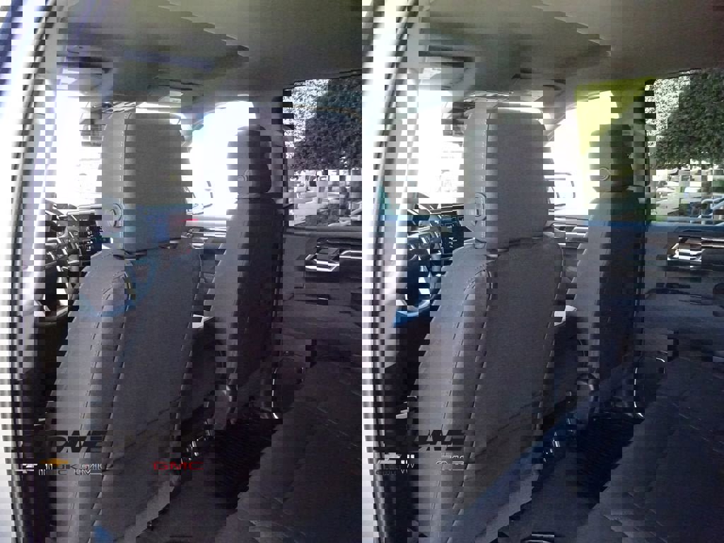New 2026 GMC Sierra 1500 Elevation image 20