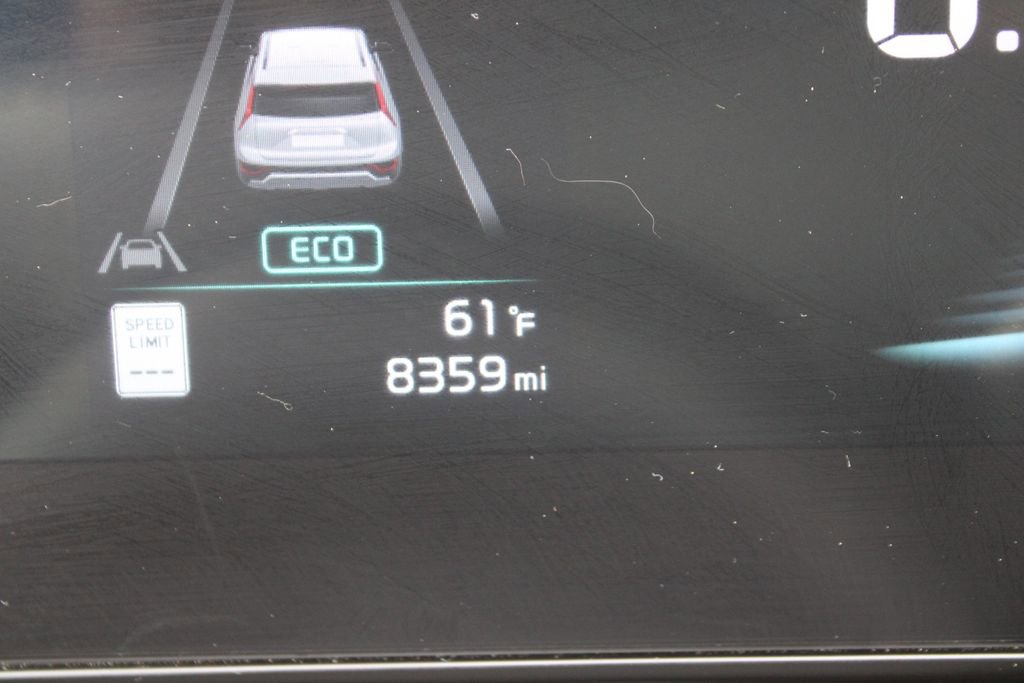 Certified 2024 Kia Niro EX image 32