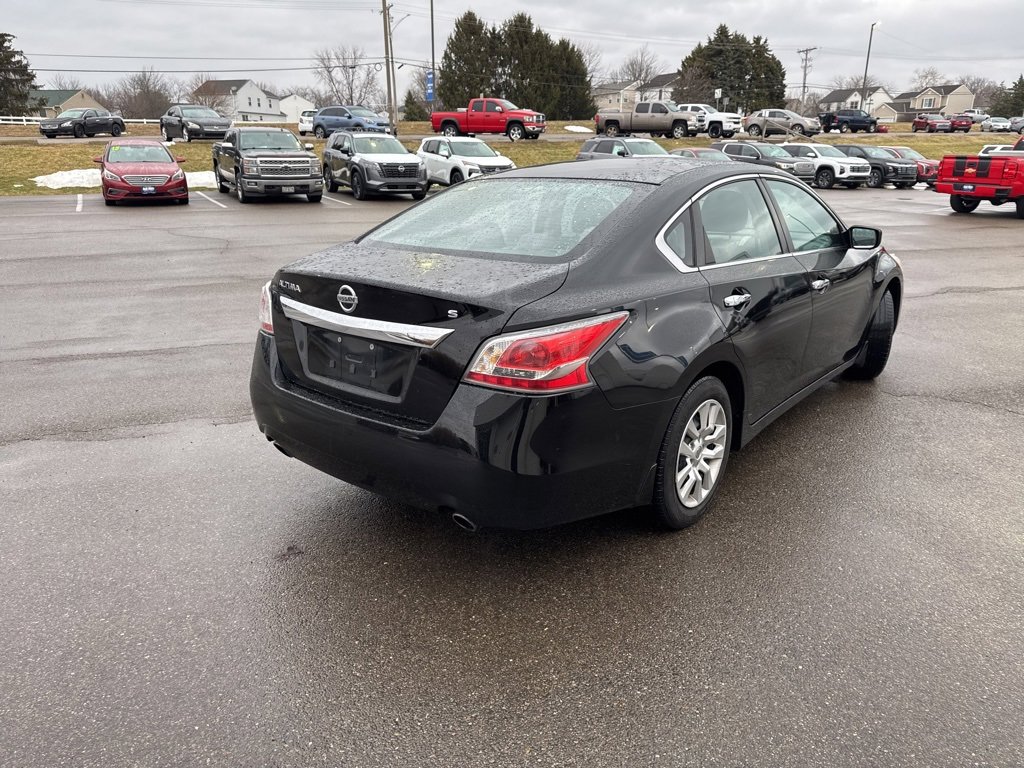 Used 2015 Nissan Altima 2.5 S w/ Power Driver Seat Package image 3
