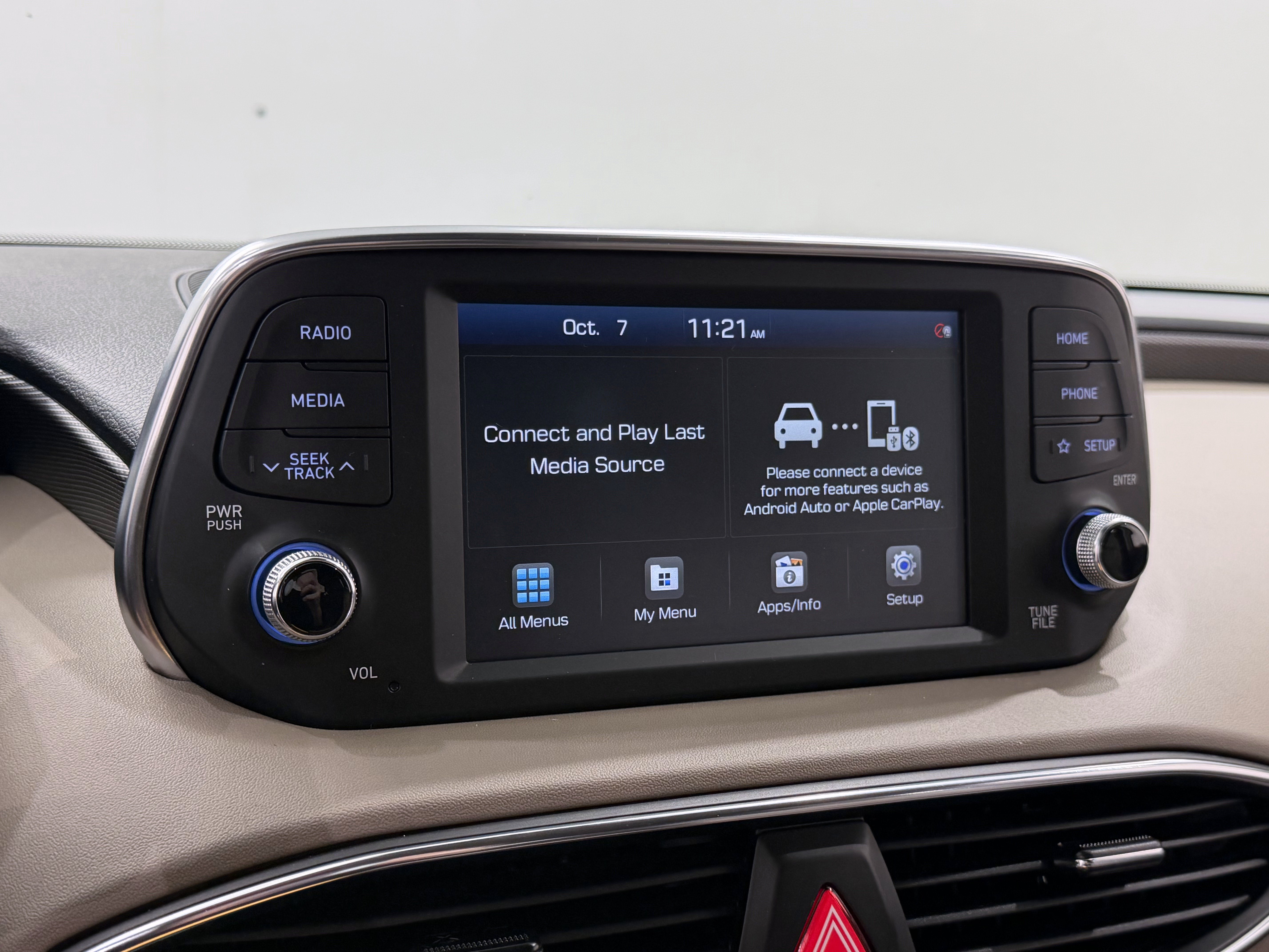 Used 2020 Hyundai Santa Fe SEL w/ Convenience Package AWD/4WD image 32