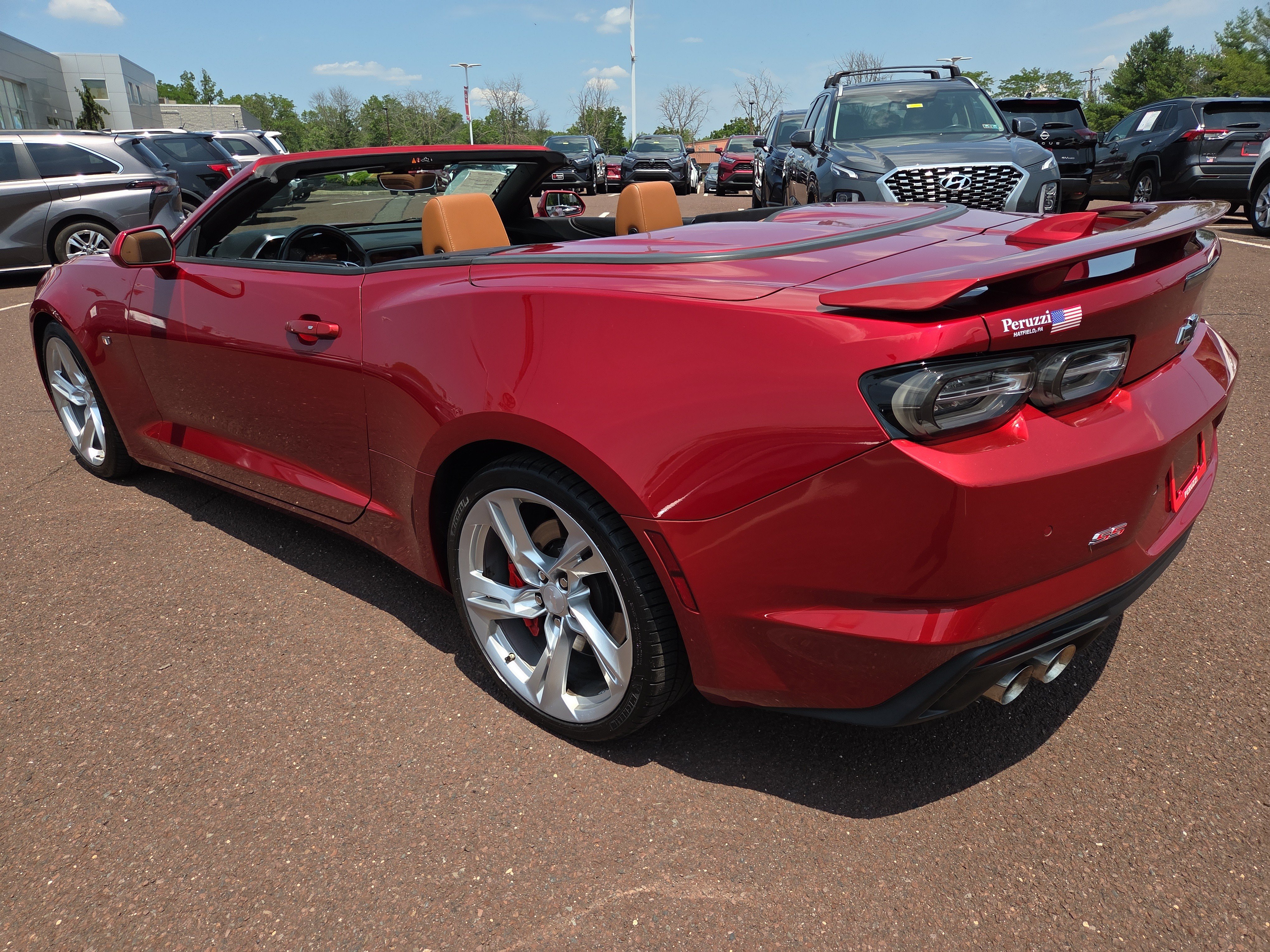Used 2020 Chevrolet Camaro SS RWD image 5