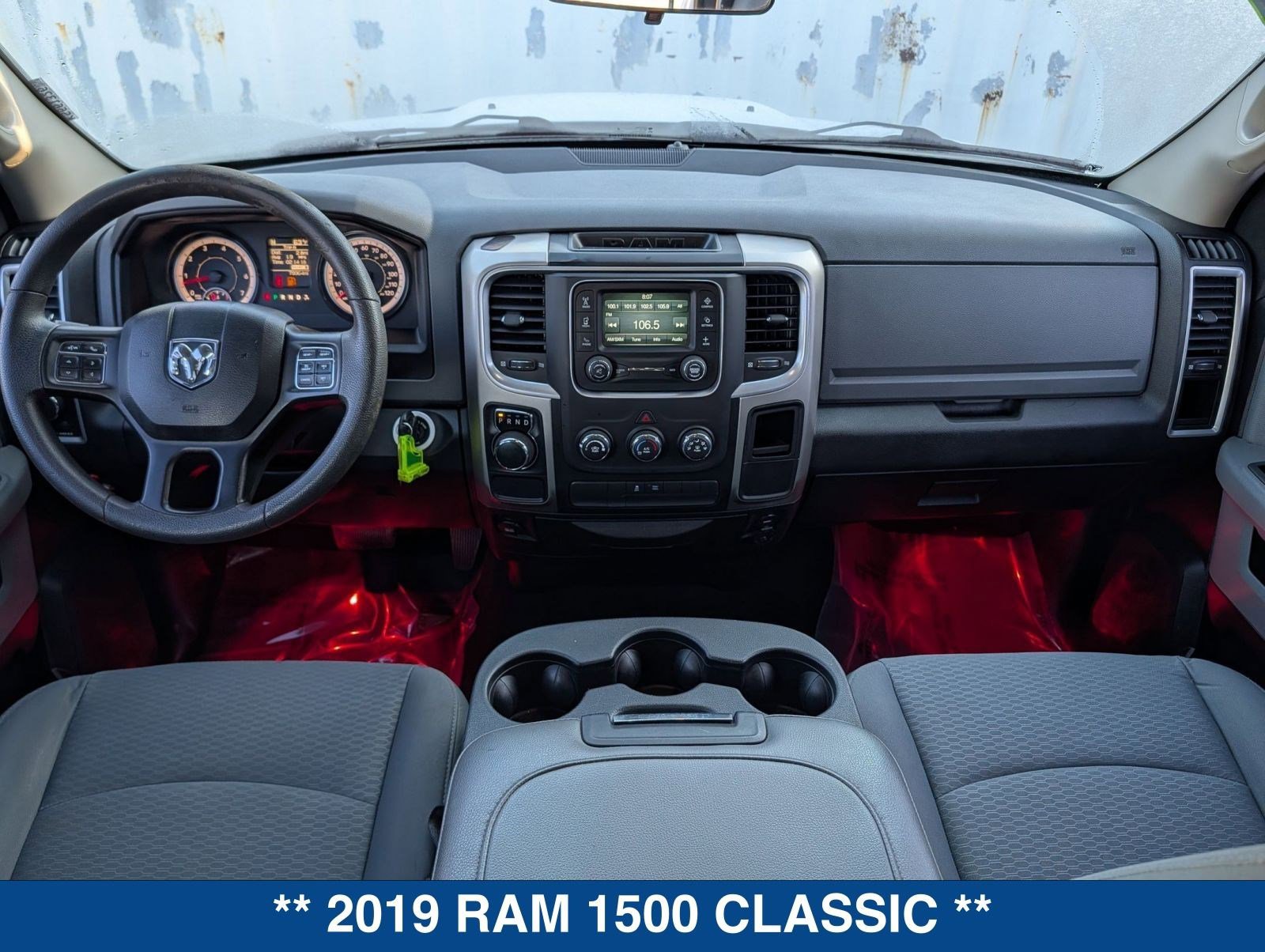 Used 2019 RAM 1500 Classic SLT RWD image 15