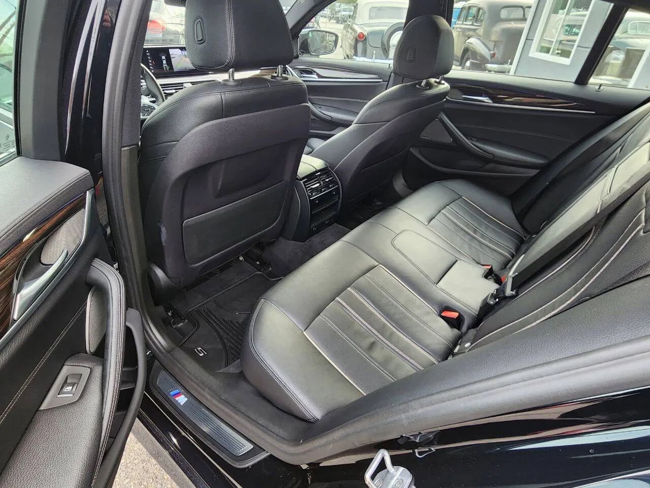 Used 2018 BMW 540i xDrive 540i xDrive Sedan 4D image 10