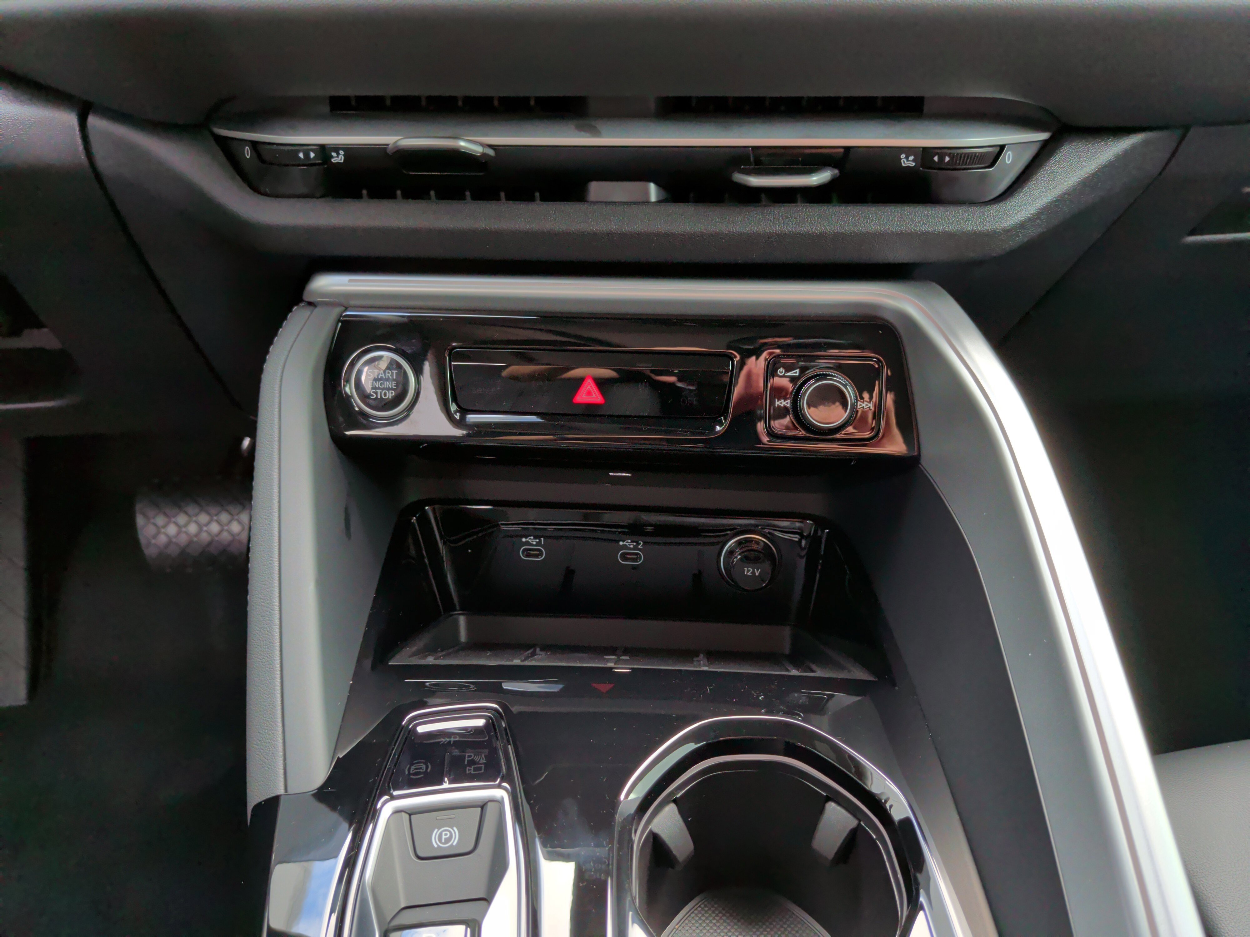 New 2025 Audi Q5 Prestige image 32