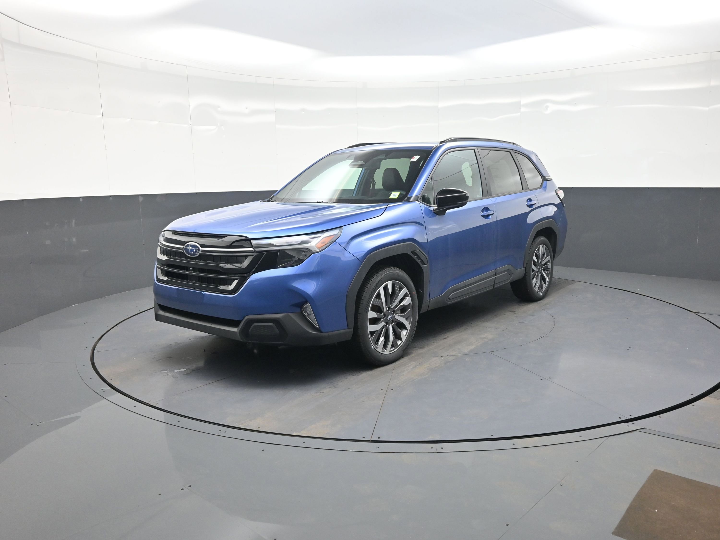 New 2026 Subaru Forester Touring AWD/4WD image 7