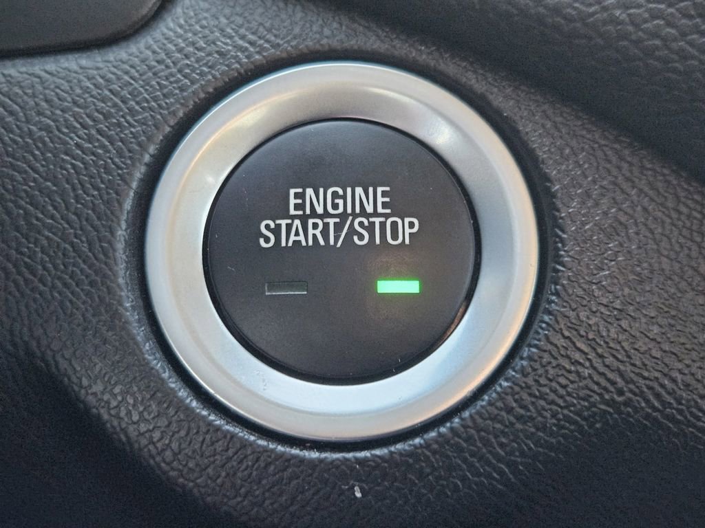 Used 2023 Chevrolet Equinox LT image 24