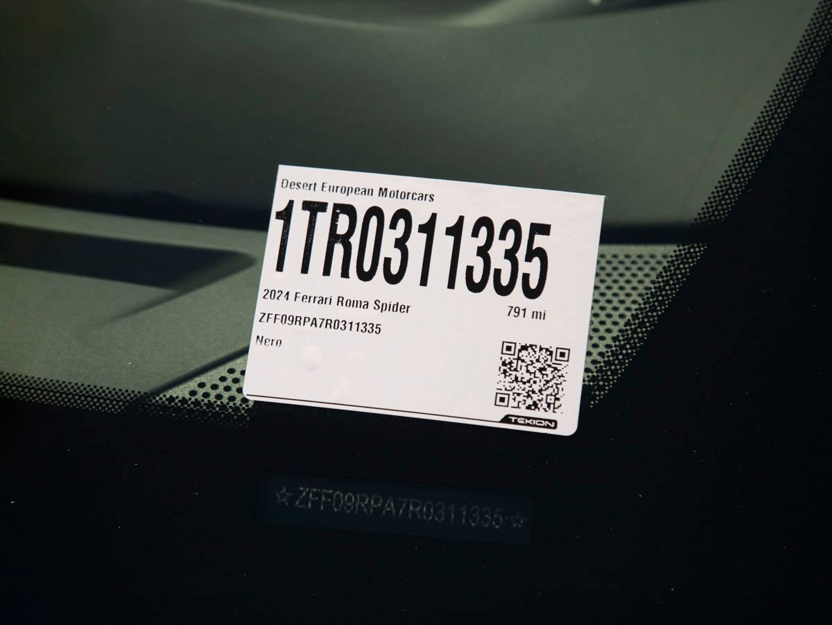 Used 2024 Ferrari Roma Spider RWD image 36