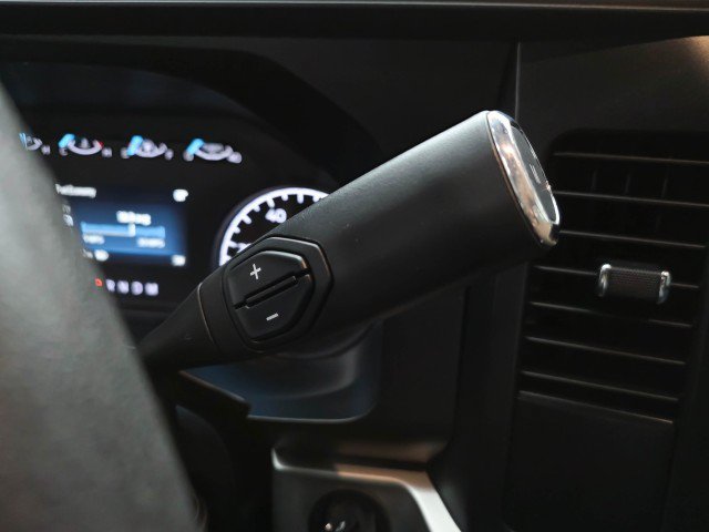 Used 2023 Ford F350 XLT w/ 360-Degree Camera Package AWD/4WD image 24