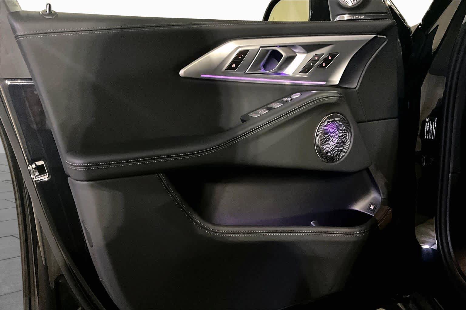 Certified 2025 BMW XM AWD/4WD image 20