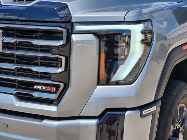 Used 2026 GMC Sierra 2500 AT4 w/ AT4 Premium Plus Package AWD/4WD image 9