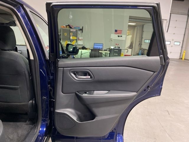 Certified 2026 Nissan Rogue SV AWD/4WD image 20