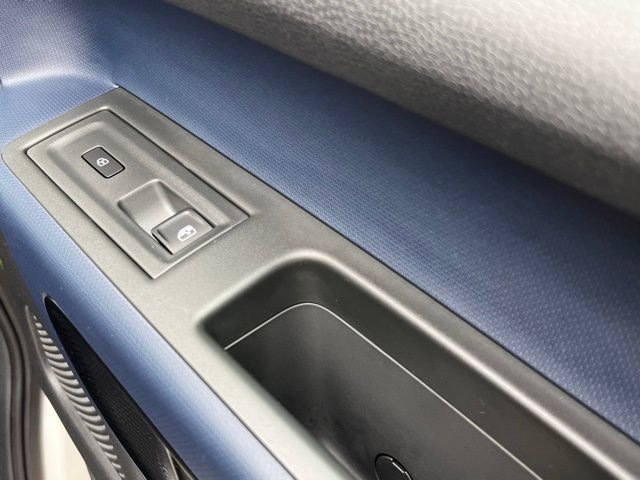 Certified 2025 Volkswagen ID. Buzz Pro S RWD image 28