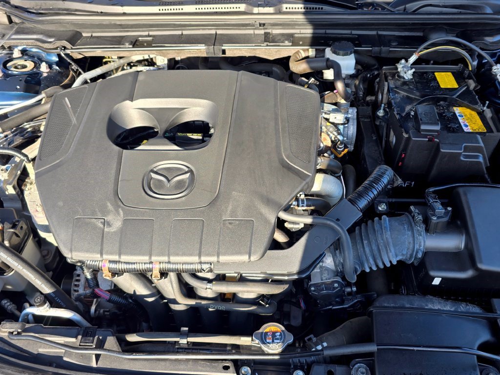 Used 2025 MAZDA MAZDA3 s FWD image 12